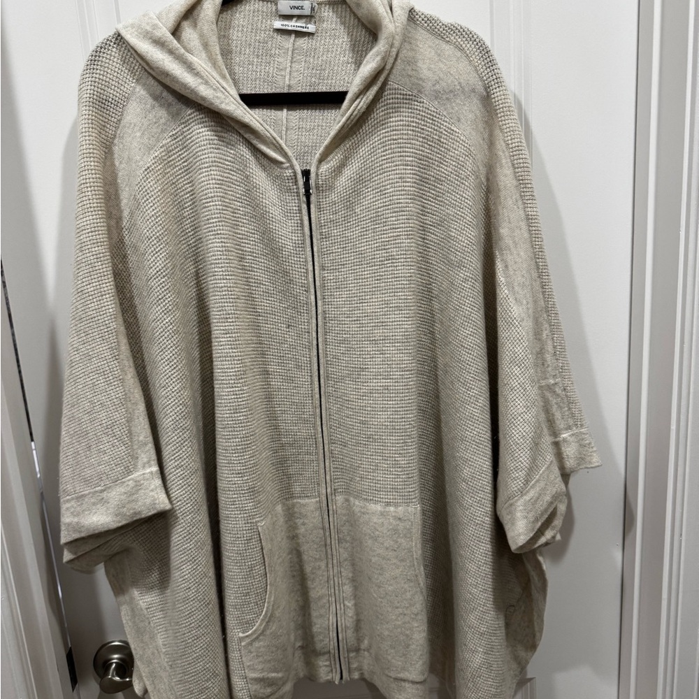Vince Cashmere Hooded Sweater in Oatmeal Cream
